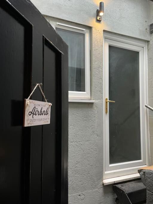 Peaceful Apartment In The Heart Of フルーム エクステリア 写真